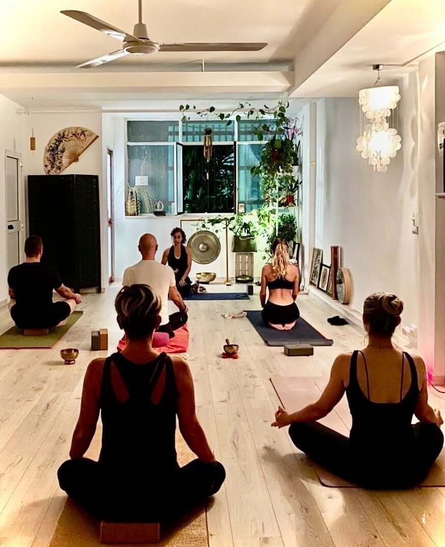 Gallery Yoga 12